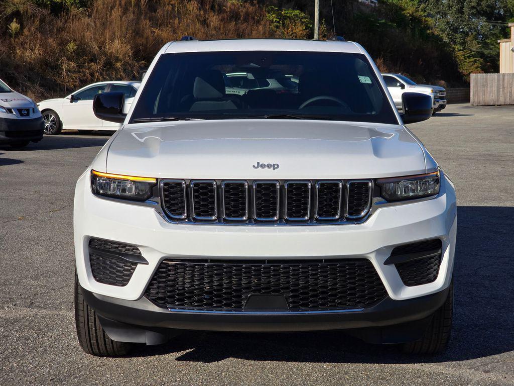 new 2025 Jeep Grand Cherokee car, priced at $37,184