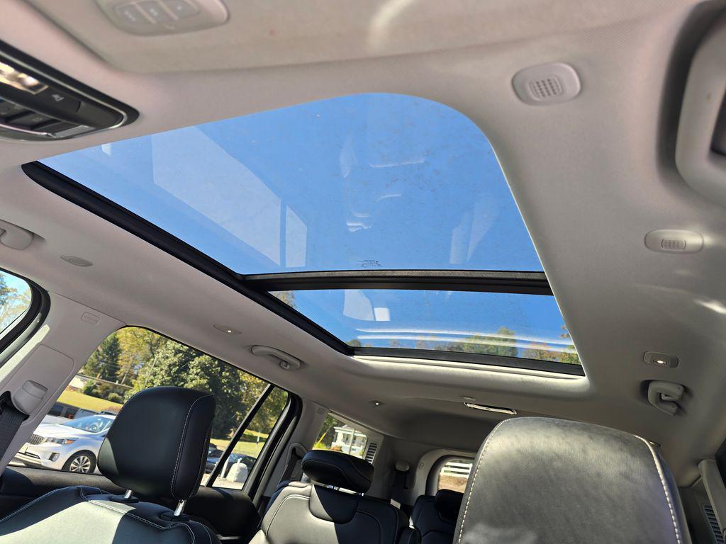 used 2021 Jeep Grand Cherokee L car, priced at $26,200