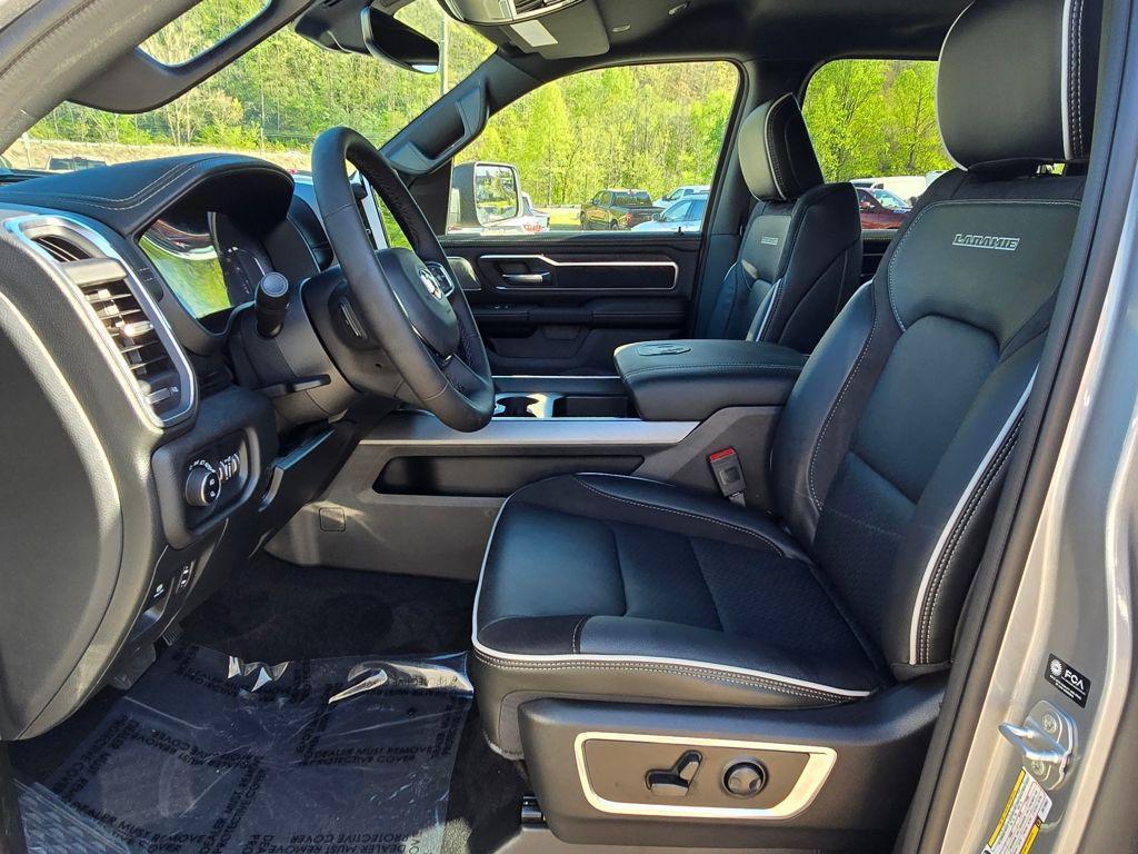 new 2025 Ram 1500 car, priced at $56,954