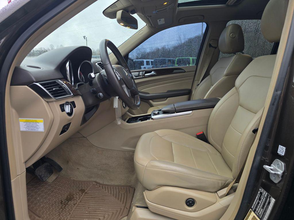 used 2012 Mercedes-Benz M-Class car, priced at $10,990