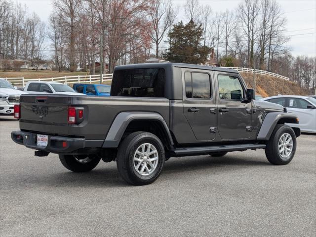 used 2023 Jeep Gladiator car, priced at $27,900