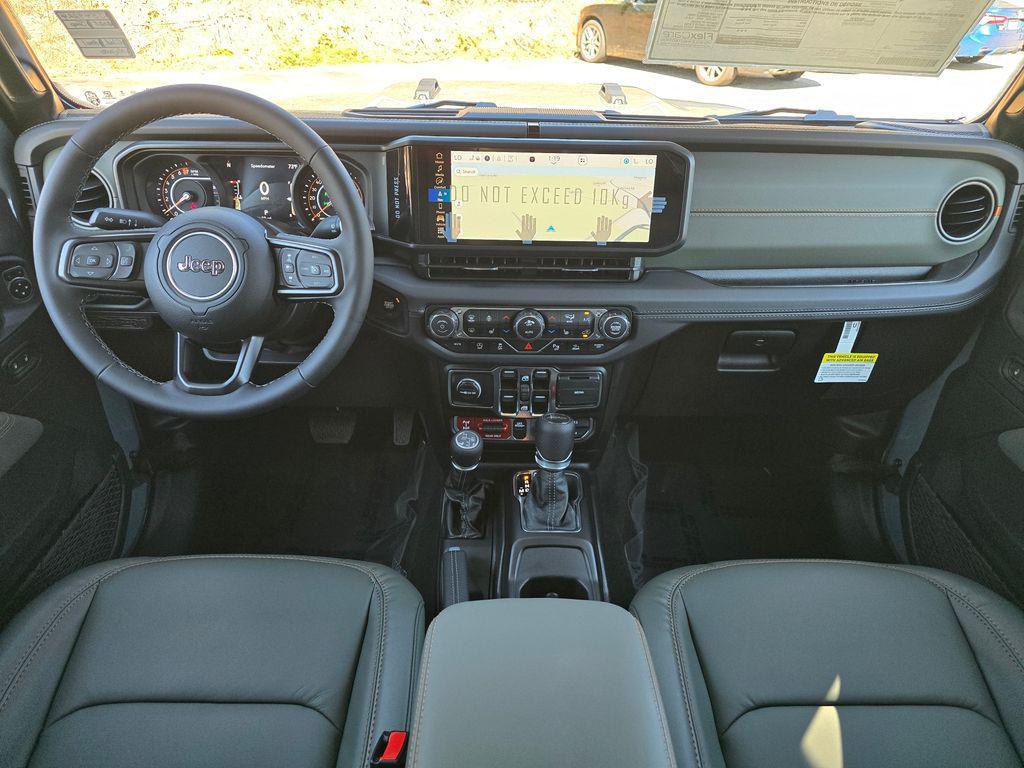 new 2025 Jeep Gladiator car, priced at $53,732