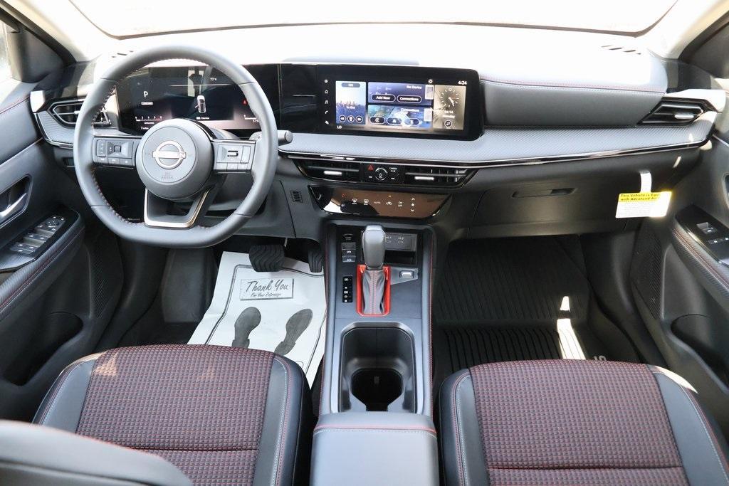 new 2025 Nissan Kicks car, priced at $27,114