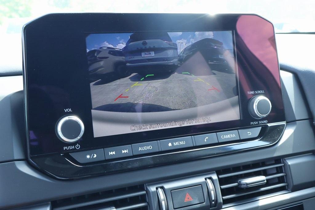 new 2025 Nissan Pathfinder car, priced at $30,970