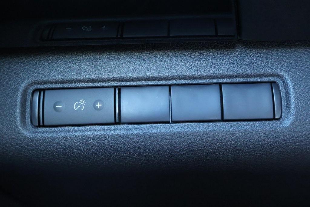 new 2025 Nissan Pathfinder car, priced at $30,970
