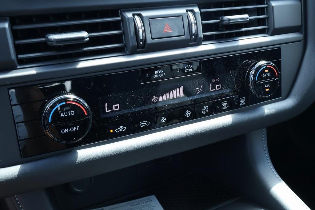 new 2025 Nissan Pathfinder car, priced at $30,970