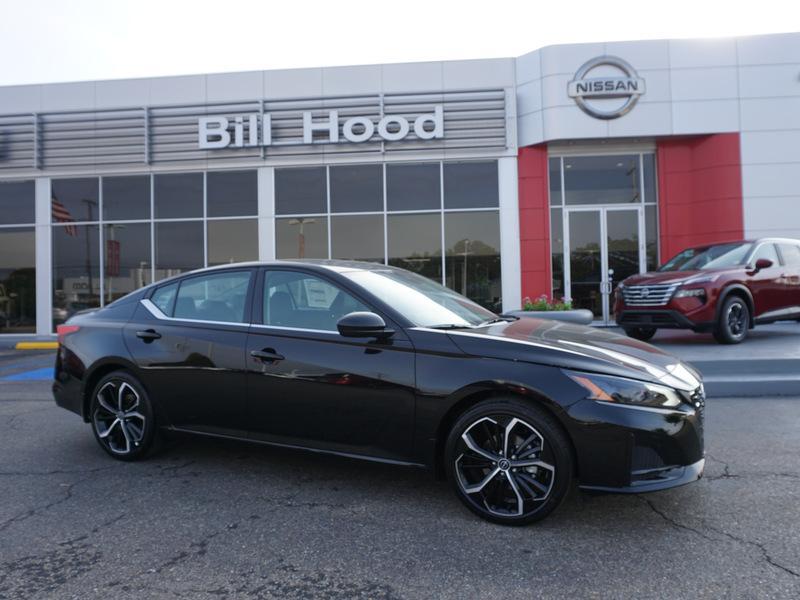 new 2025 Nissan Altima car, priced at $30,339