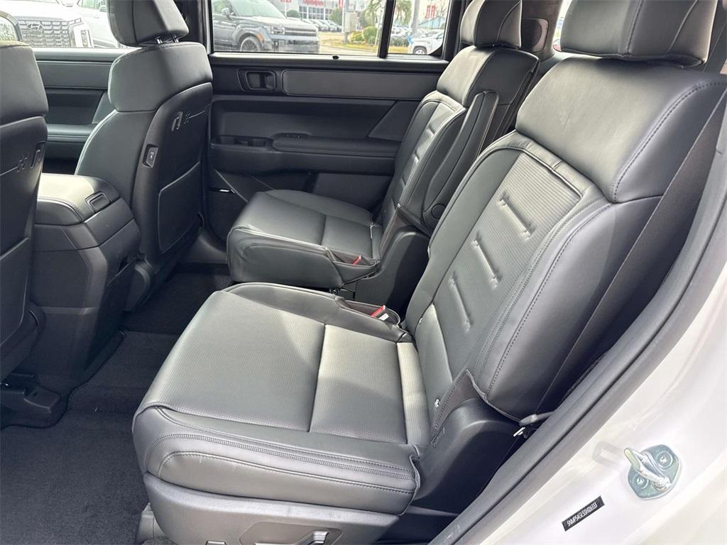 new 2025 Hyundai Santa Fe car, priced at $45,886