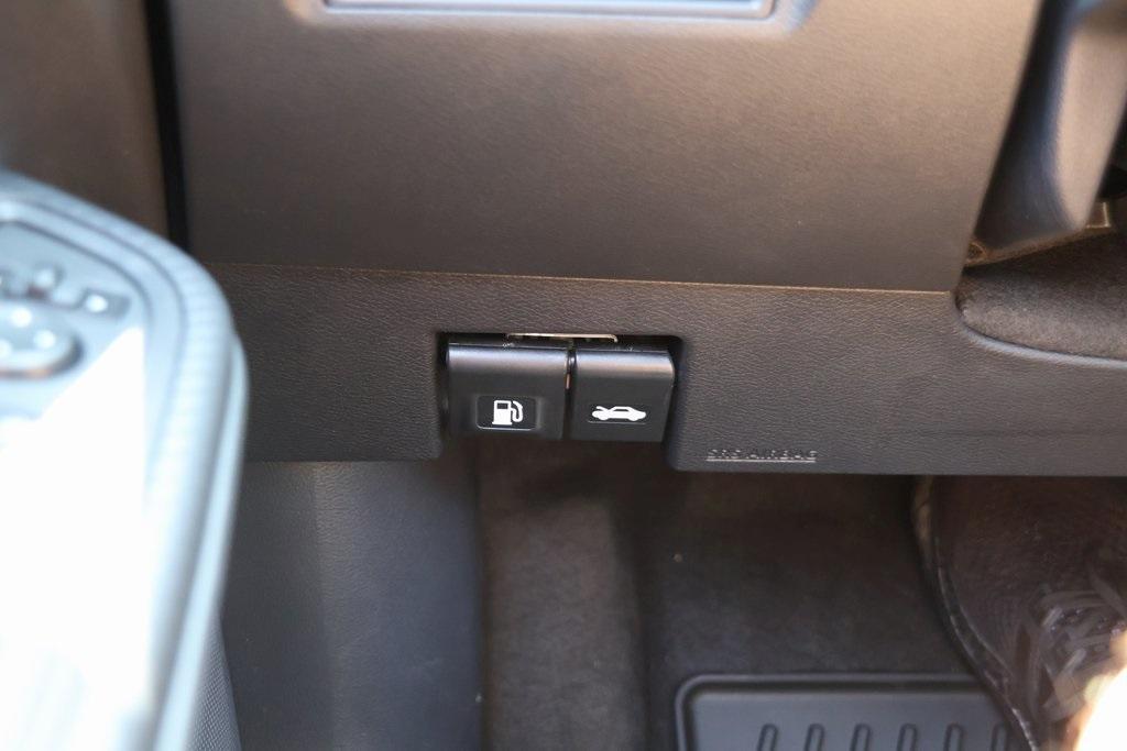 new 2025 Nissan Versa car, priced at $21,706