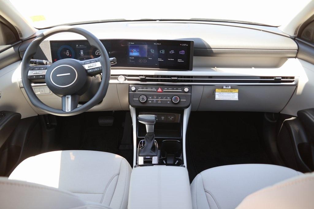 new 2025 Hyundai Tucson car, priced at $27,762