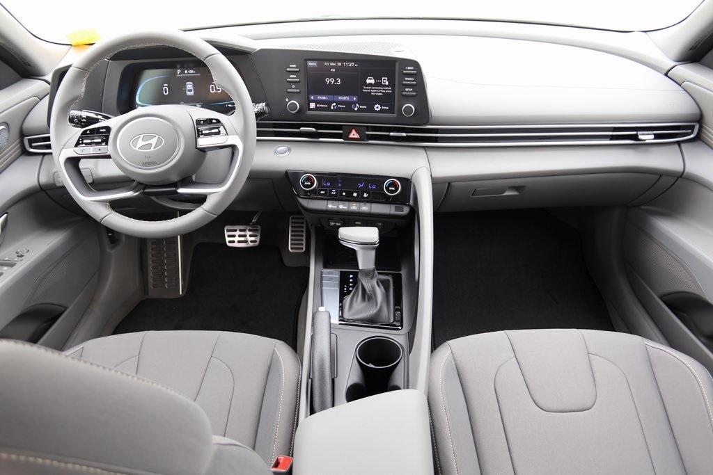 new 2025 Hyundai Elantra car, priced at $22,765