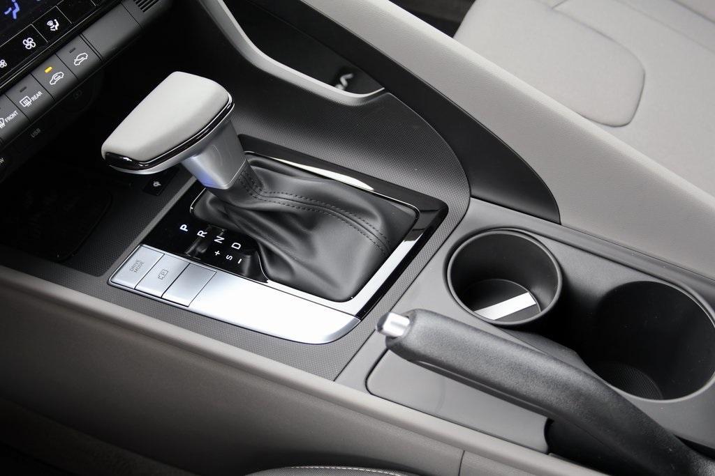 new 2025 Hyundai Elantra car, priced at $22,765