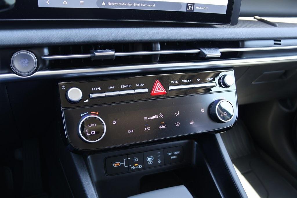 new 2025 Hyundai Tucson car, priced at $34,253