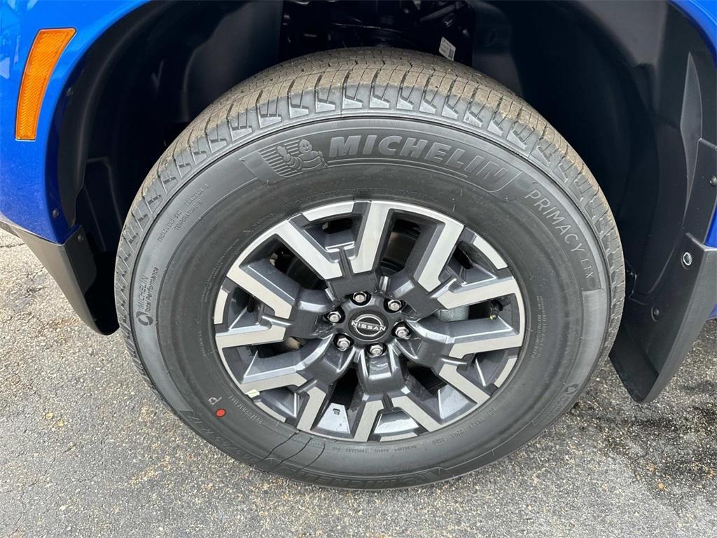 new 2025 Nissan Frontier car, priced at $39,044