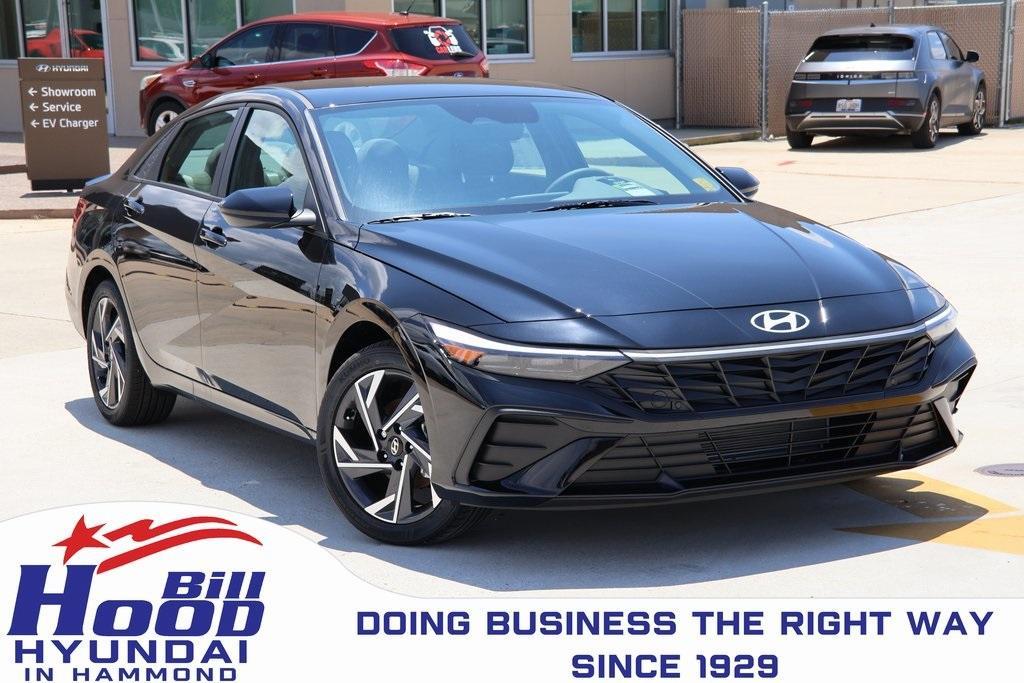new 2025 Hyundai Elantra car, priced at $23,943