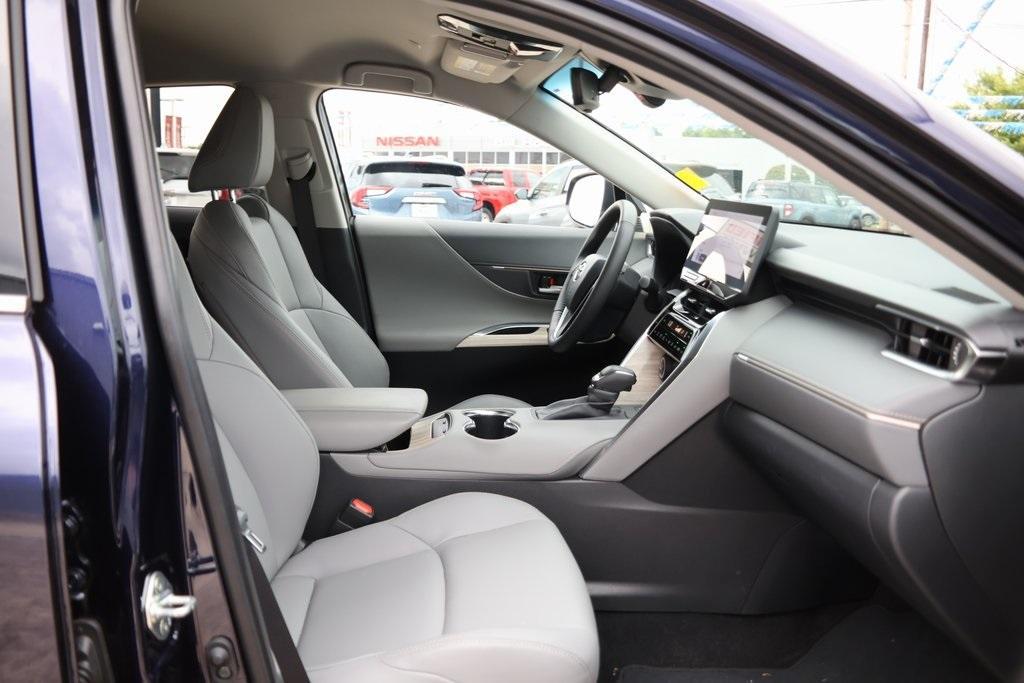 used 2024 Toyota Venza car