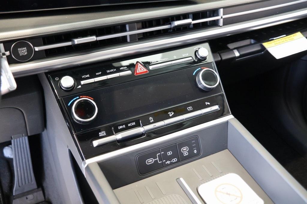 new 2025 Hyundai Santa Fe car, priced at $37,355