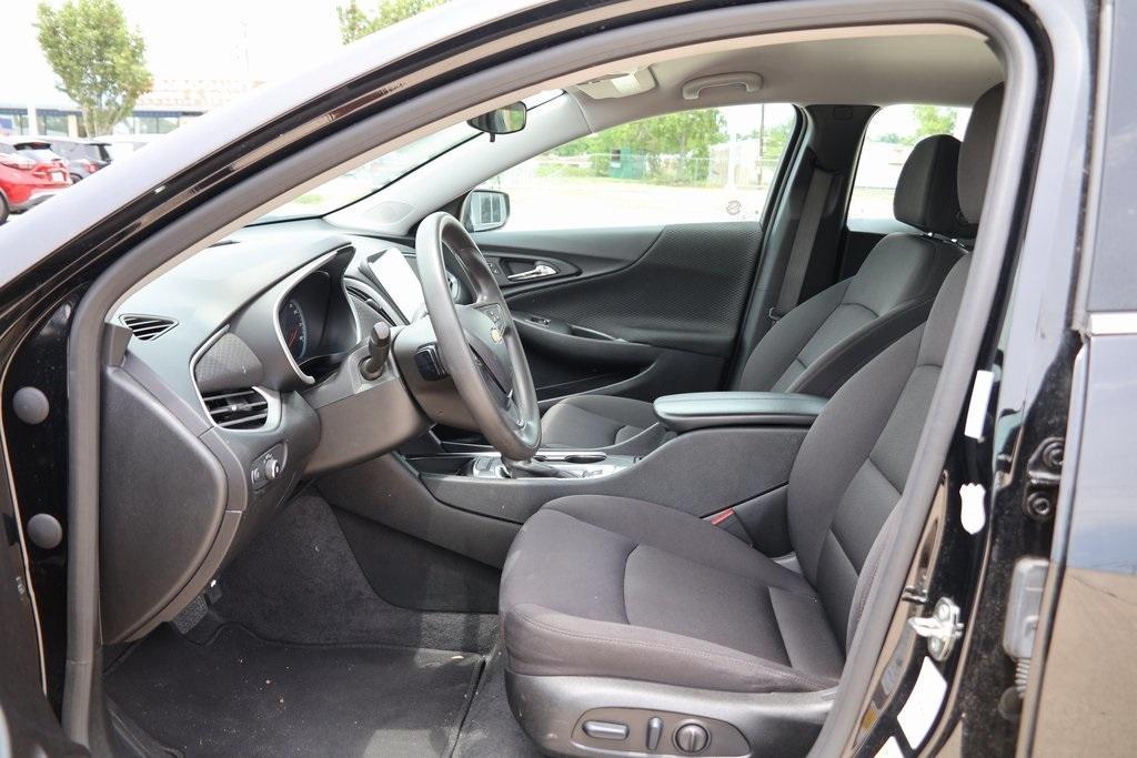 used 2024 Chevrolet Malibu car, priced at $19,537