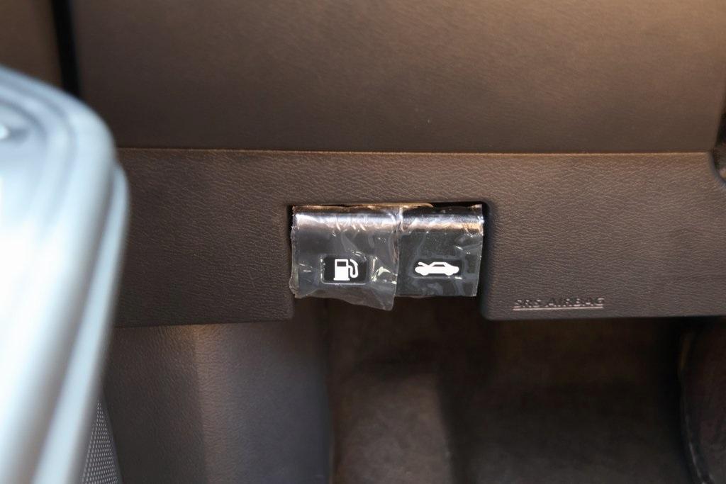 new 2025 Nissan Versa car, priced at $22,237
