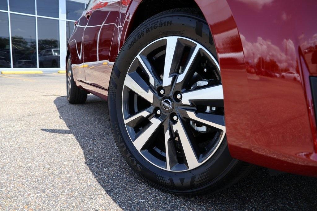 new 2025 Nissan Versa car, priced at $22,237