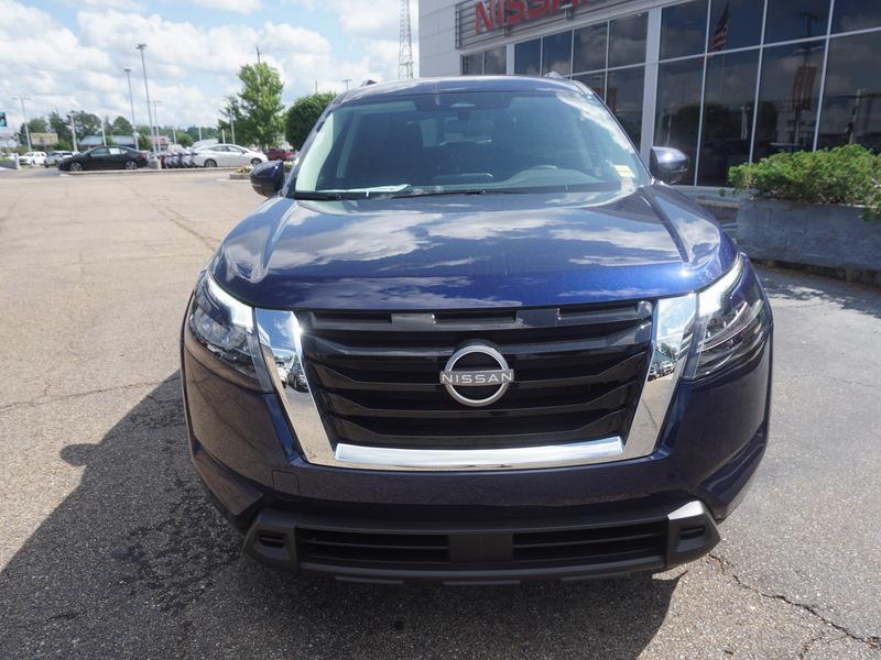 new 2024 Nissan Pathfinder car, priced at $36,489