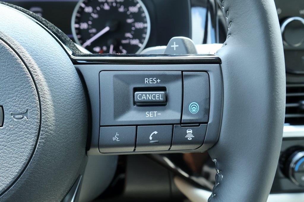 new 2025 Nissan Pathfinder car, priced at $36,160