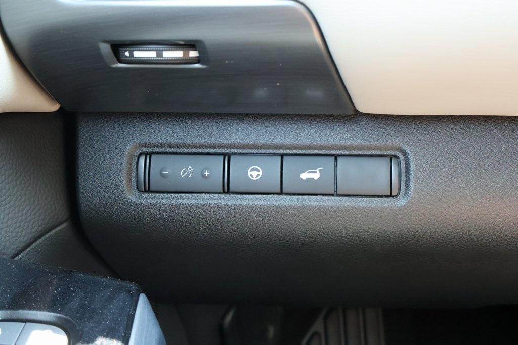 new 2025 Nissan Pathfinder car, priced at $36,160