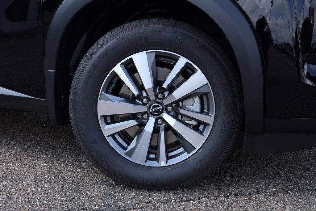 new 2025 Nissan Pathfinder car, priced at $36,160