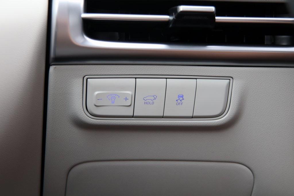 new 2025 Hyundai Tucson car, priced at $33,913