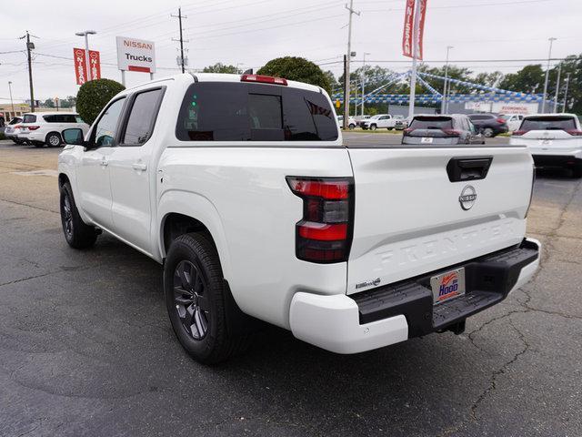 new 2025 Nissan Frontier car, priced at $39,217