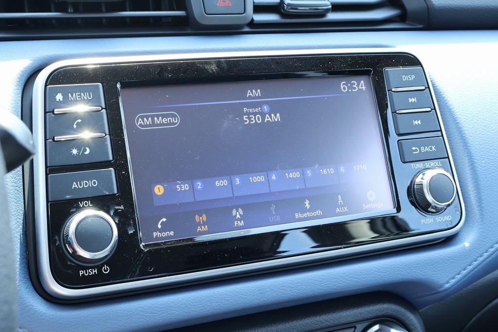 new 2025 Nissan Versa car, priced at $21,675