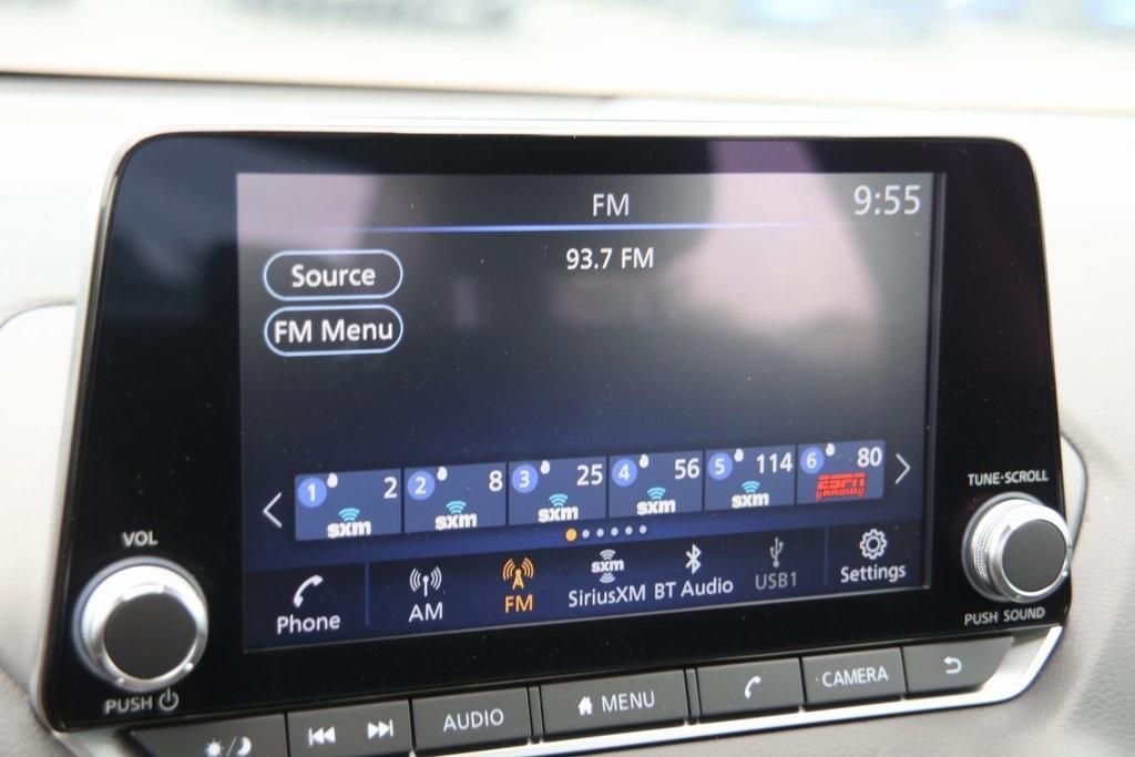 new 2025 Nissan Sentra car, priced at $23,577