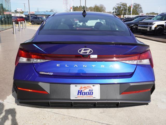 new 2025 Hyundai Elantra car