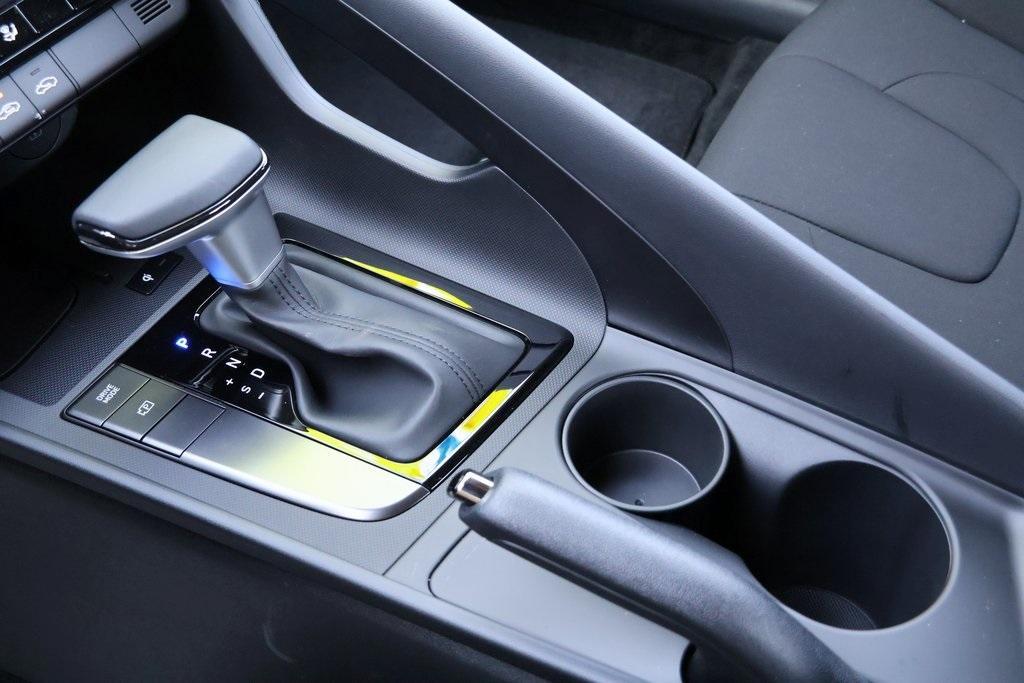 new 2025 Hyundai Elantra car, priced at $23,724