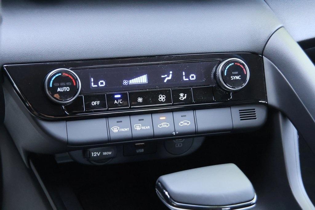 new 2025 Hyundai Elantra car, priced at $23,724