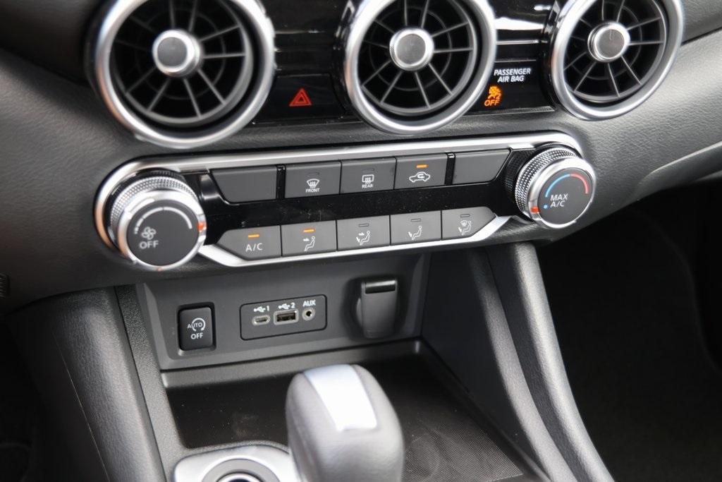new 2025 Nissan Sentra car, priced at $23,102