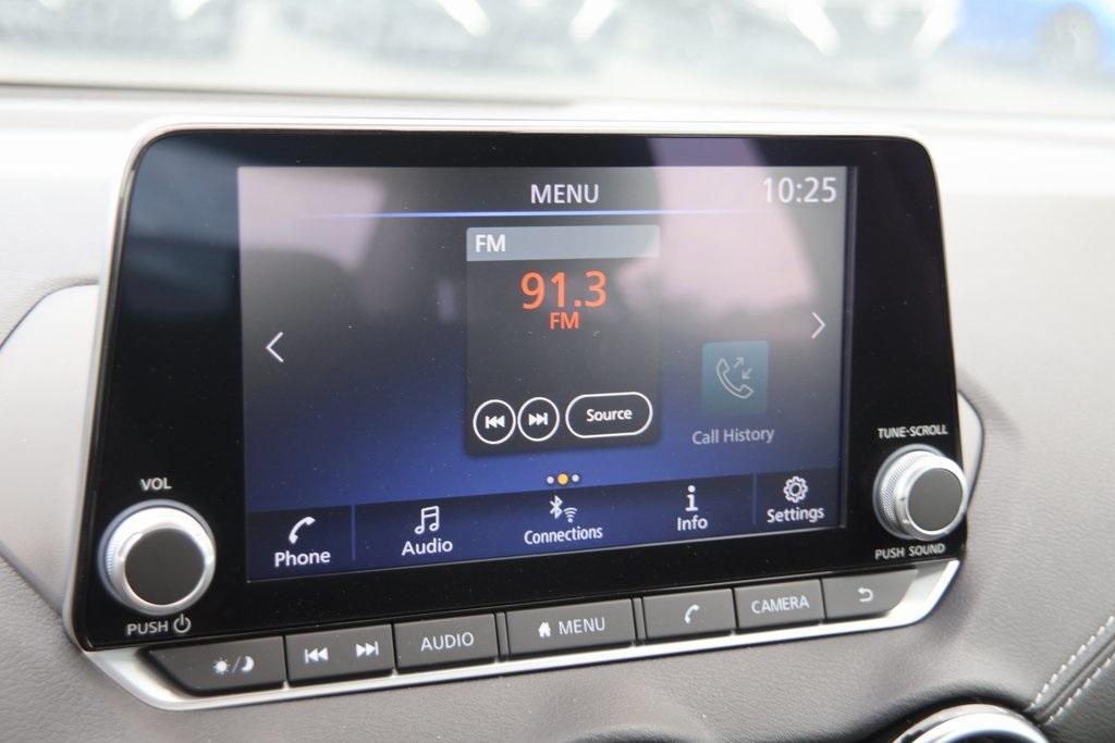 new 2025 Nissan Sentra car, priced at $23,102
