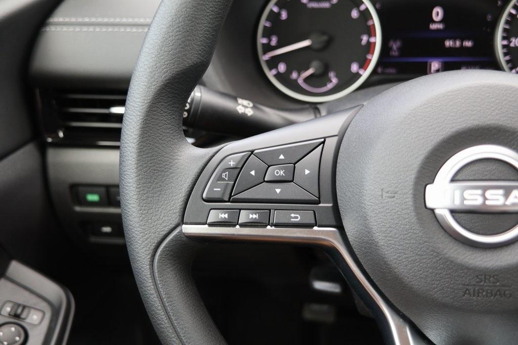 new 2025 Nissan Sentra car, priced at $23,102