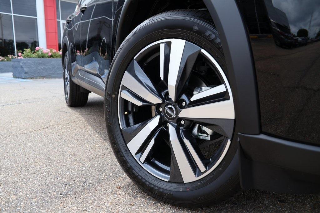 new 2025 Nissan Rogue car, priced at $36,735