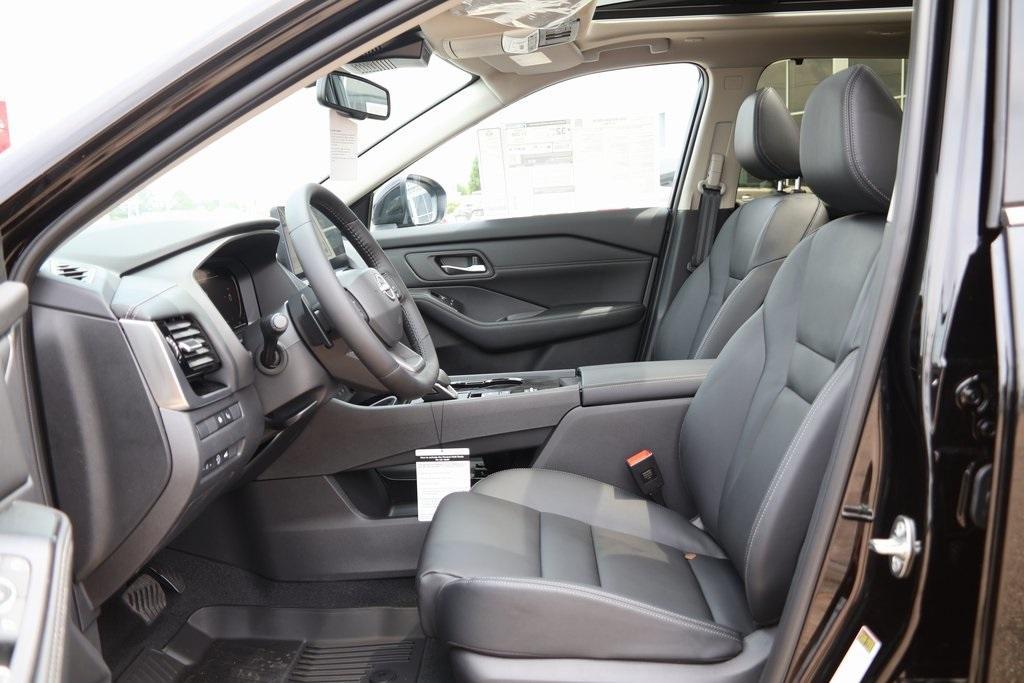 new 2025 Nissan Rogue car, priced at $36,735