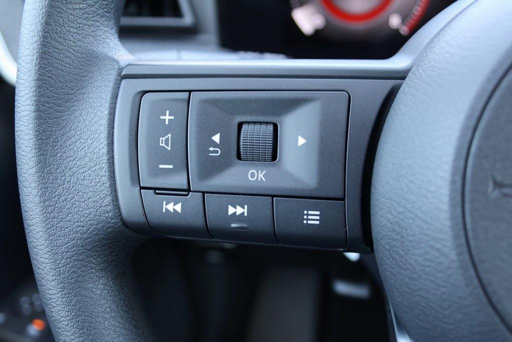 new 2025 Nissan Kicks car, priced at $23,721