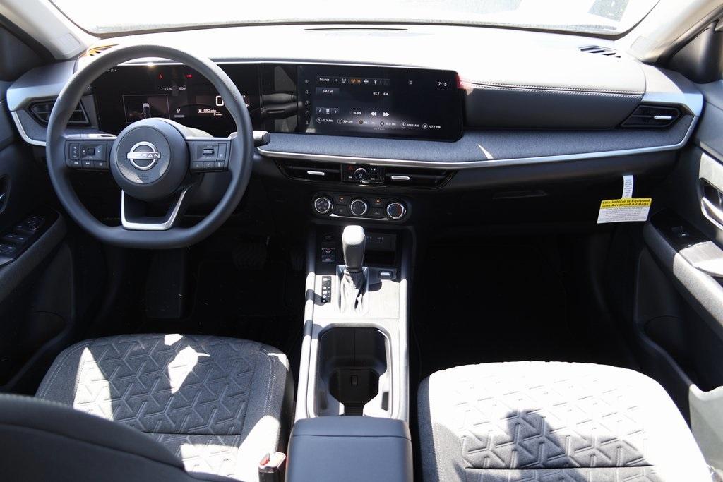 new 2025 Nissan Kicks car, priced at $23,721