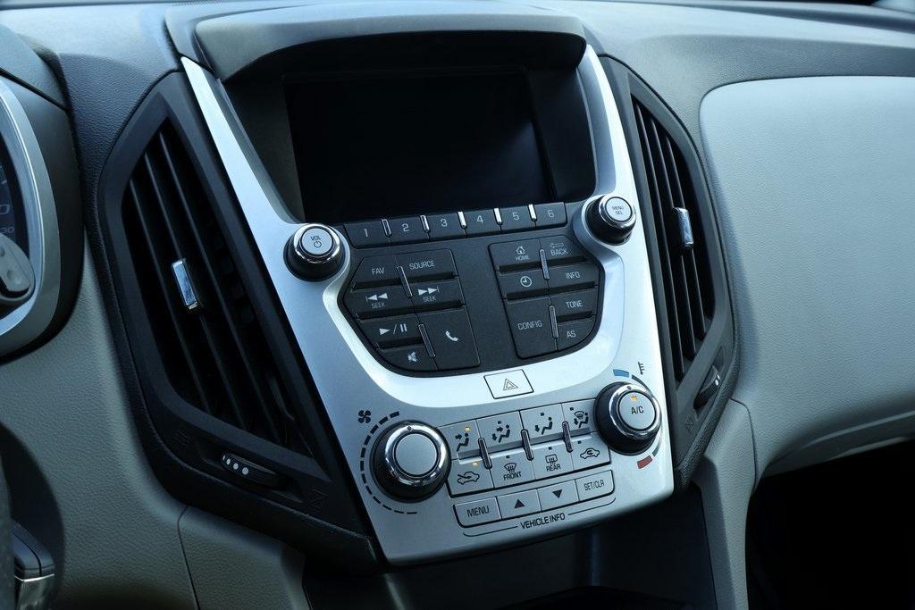 used 2016 Chevrolet Equinox car, priced at $10,942