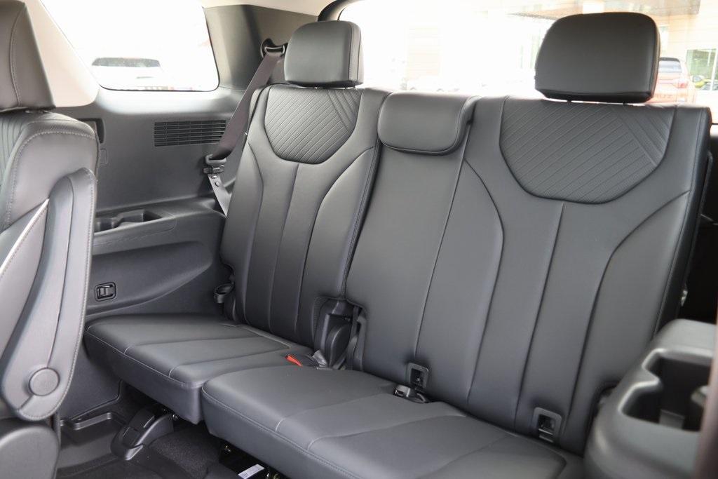 new 2025 Hyundai Palisade car, priced at $44,607
