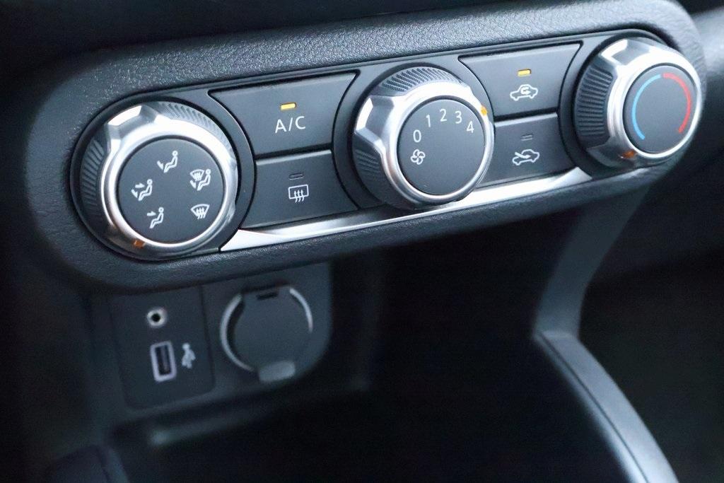 new 2025 Nissan Kicks Play car, priced at $23,294