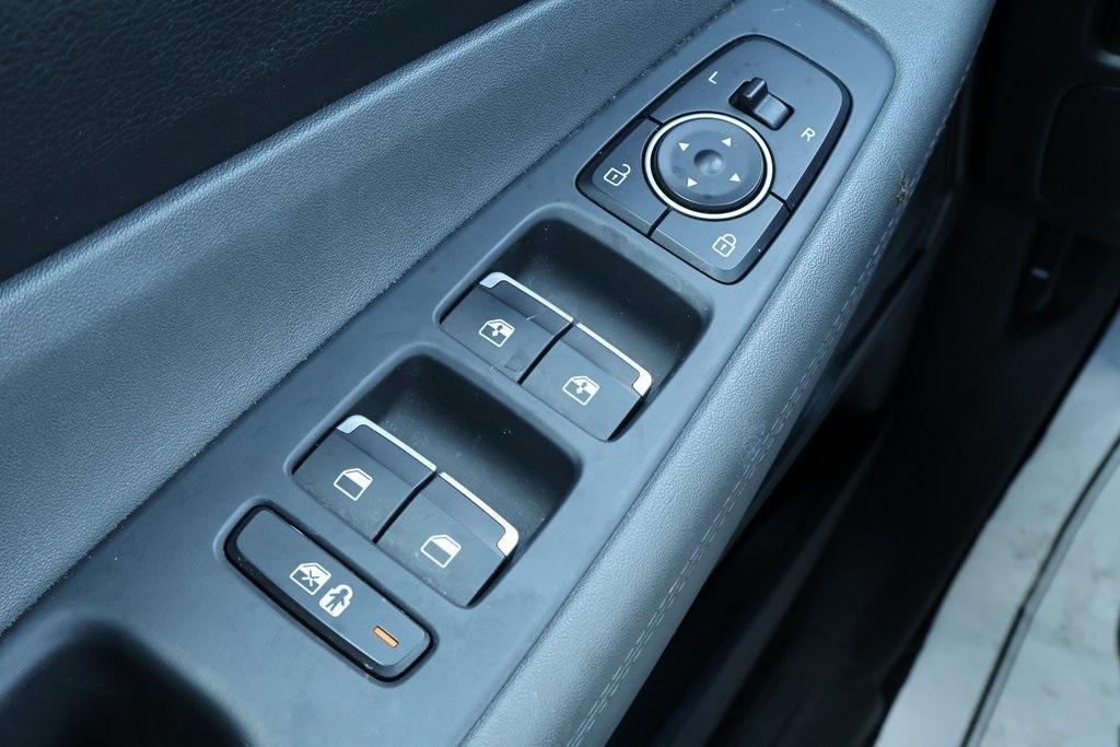 used 2023 Hyundai Santa Fe car, priced at $21,412