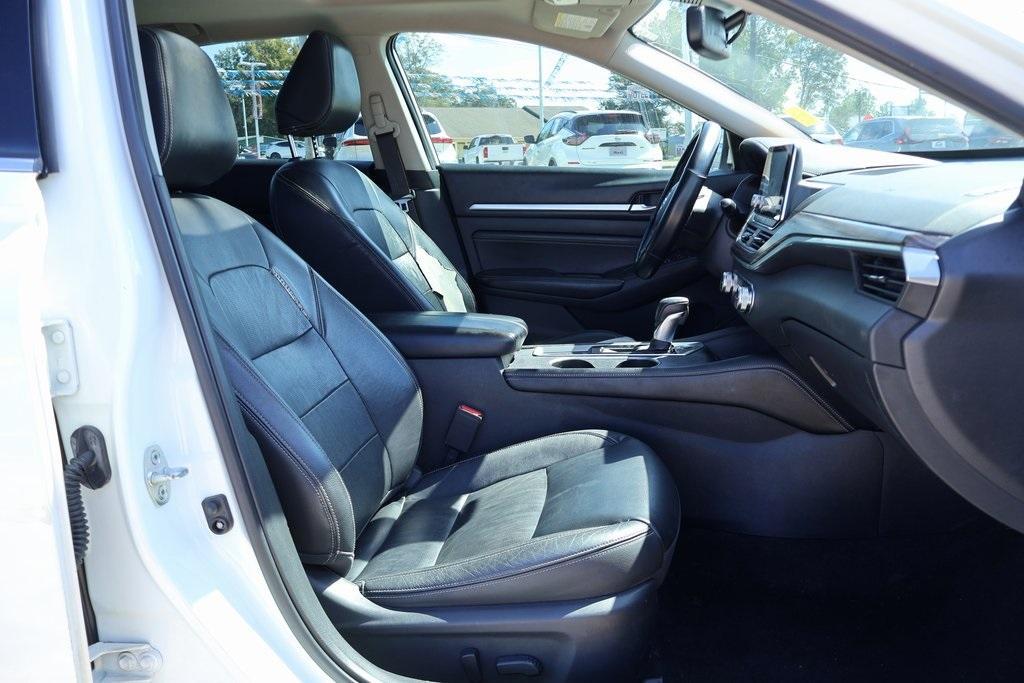 used 2019 Nissan Altima car, priced at $10,950