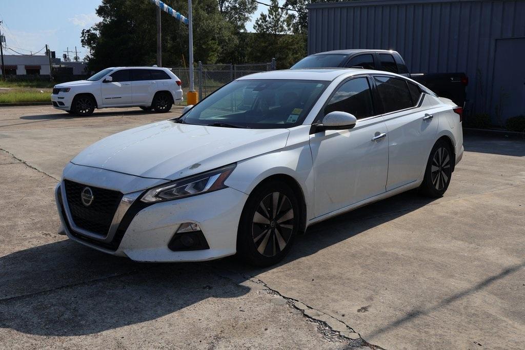 used 2019 Nissan Altima car