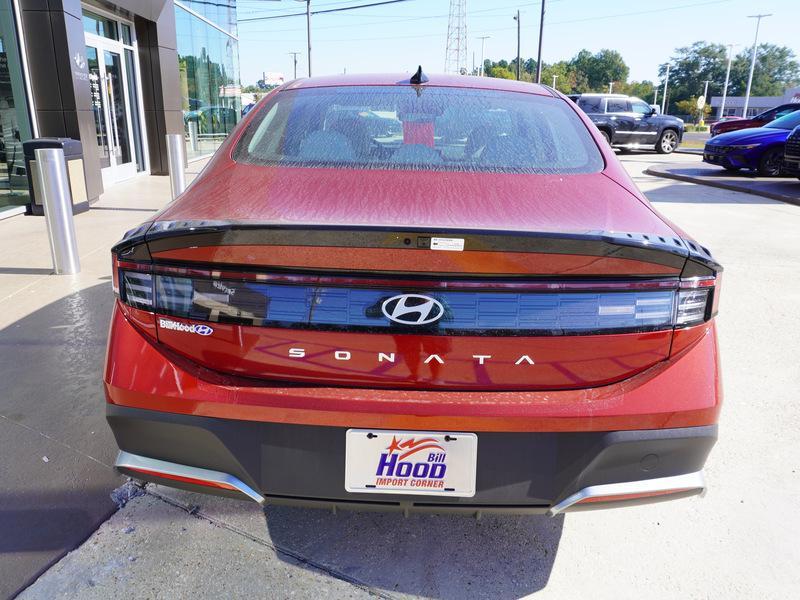 new 2025 Hyundai Sonata car, priced at $27,779