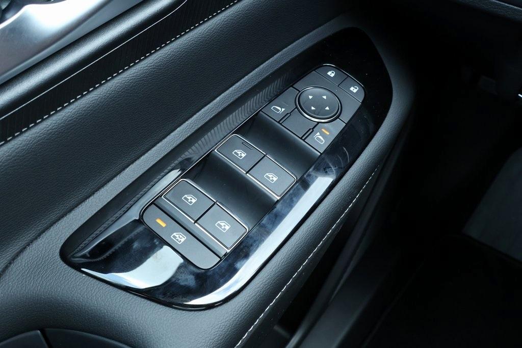 new 2025 Nissan Murano car, priced at $42,137